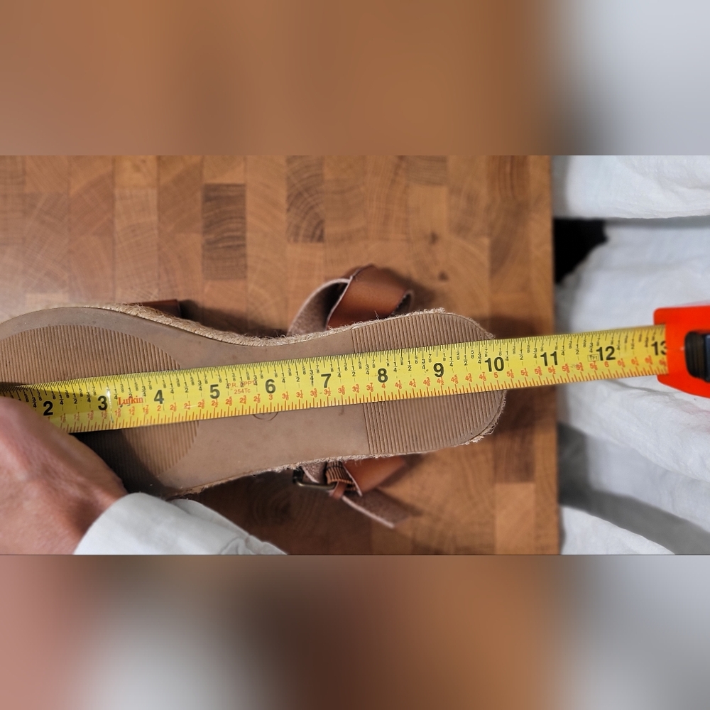 Universal Thread 2 Inch Platform Sandals Size 8 1… - image 8